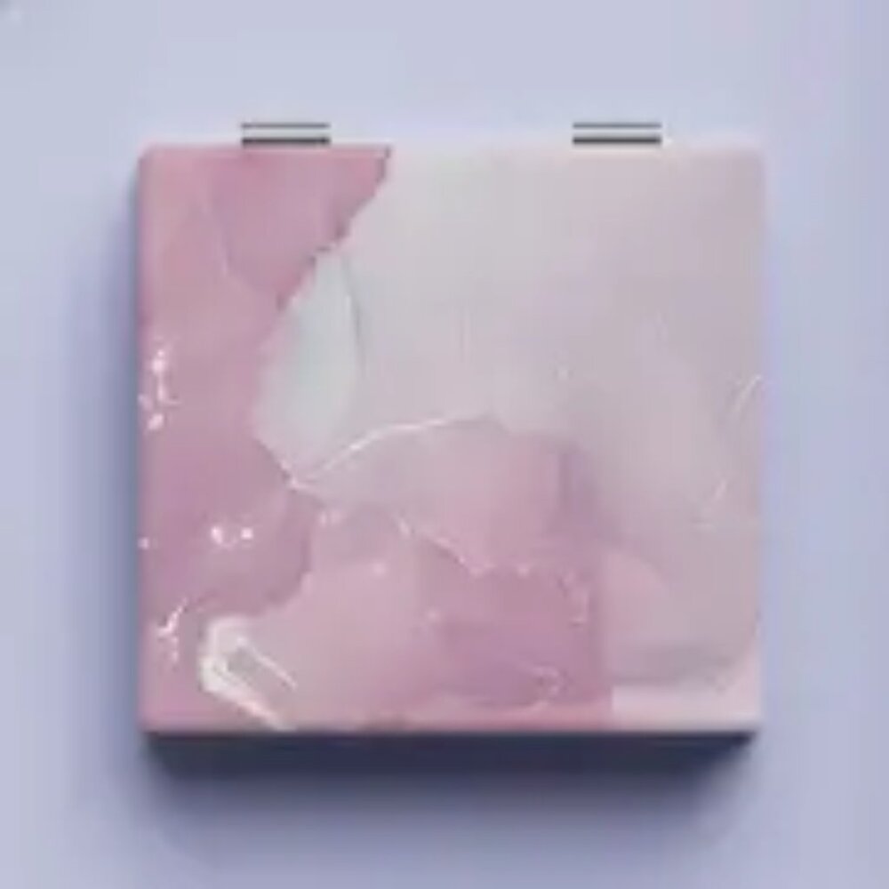 Marble Pattern with Double Mirrors